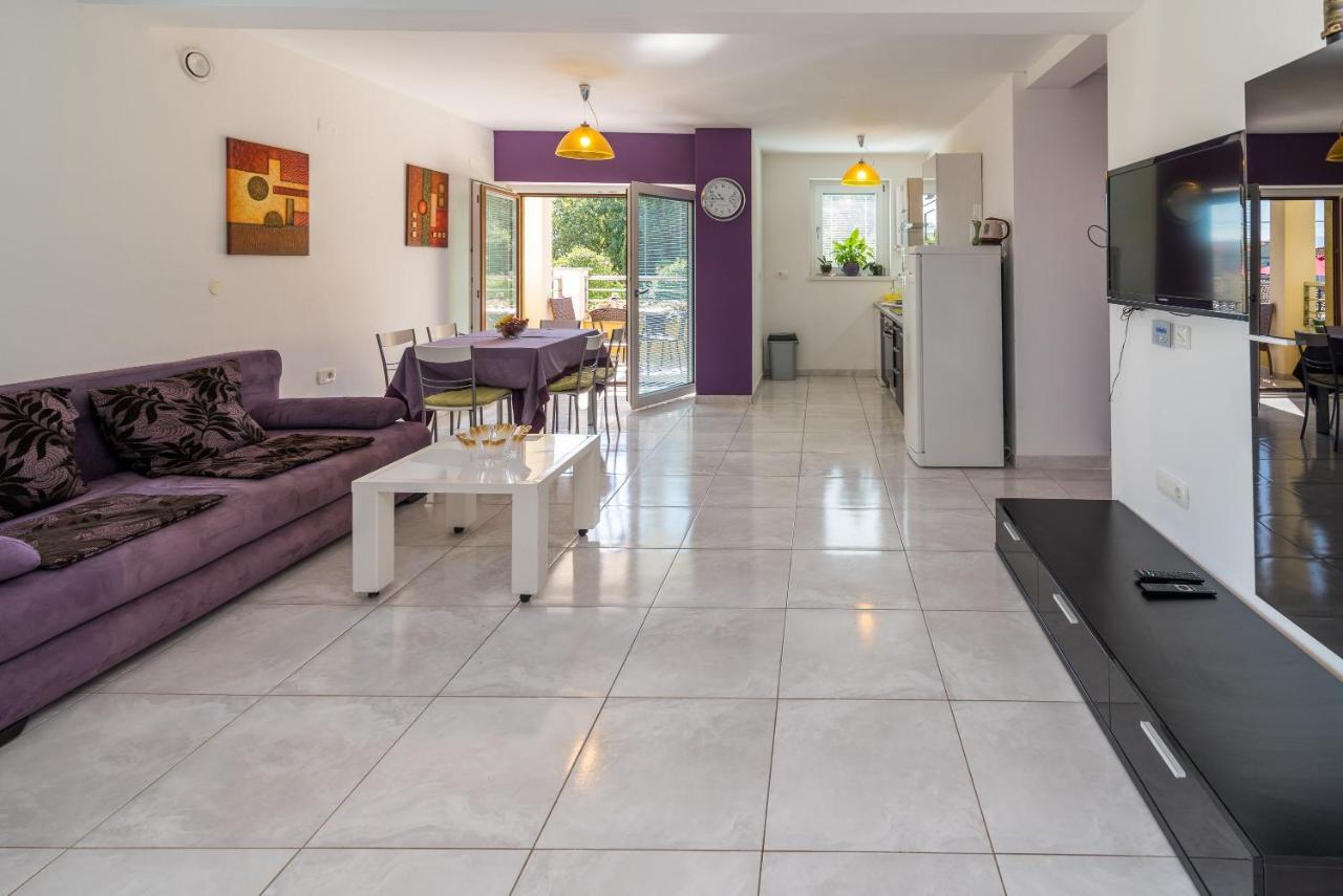 Apartments Salatic Крк Экстерьер фото