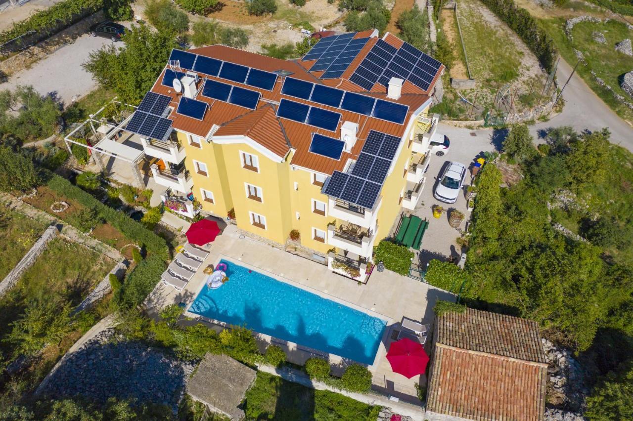 Apartments Salatic Крк Экстерьер фото